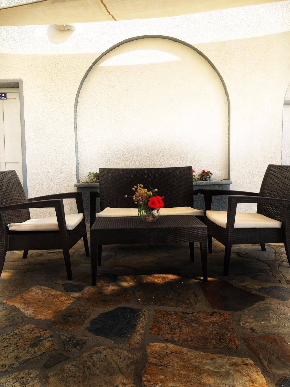 Eles Otel Akyarlar Bagian luar foto