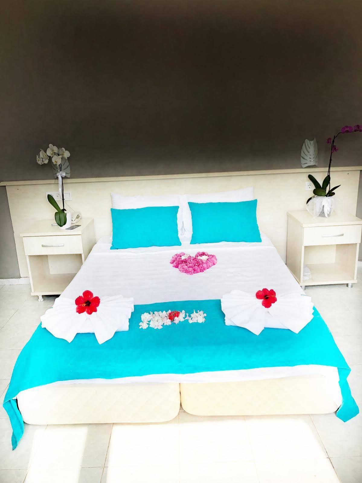 Eles Otel Akyarlar Bagian luar foto